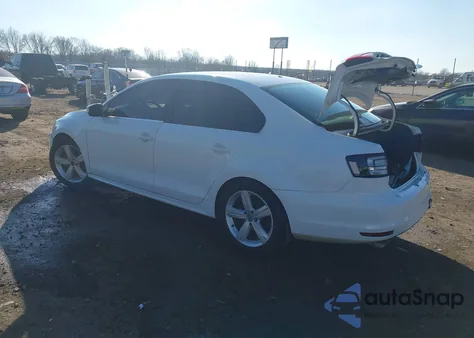 2017 Volkswagen Jetta 1.4T S из США, поврежденный, VIN 3VW2B7AJ2HM378197